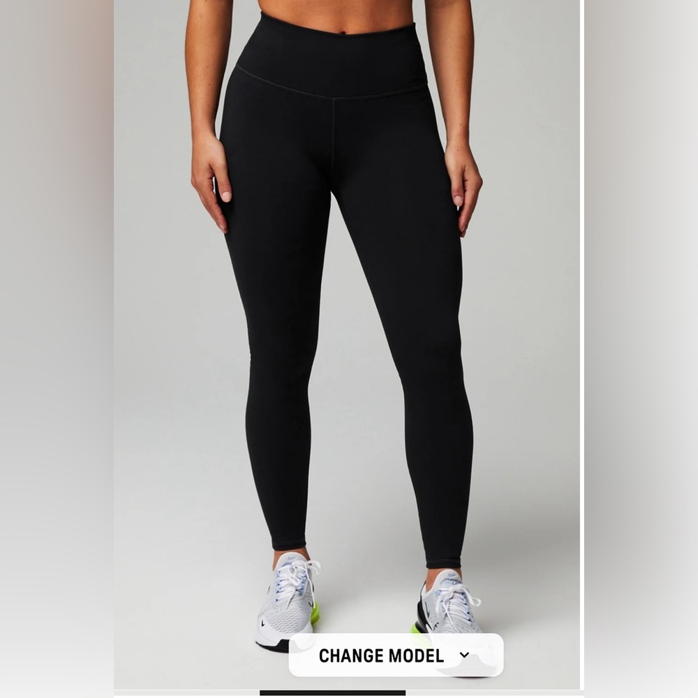 Fabletics PowerHold tights in black size Medium